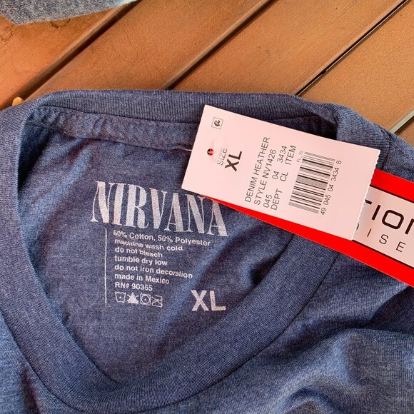 LiveNation Men’s Nirvana Blue T-Shirt Size XL - Picture 4 of 5